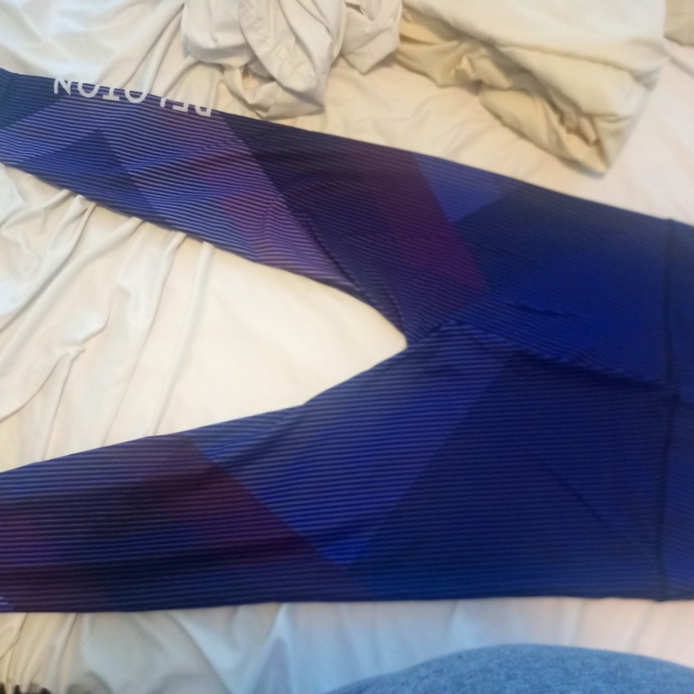 Peloton With Array Of Color Leggings Nwot - image 6